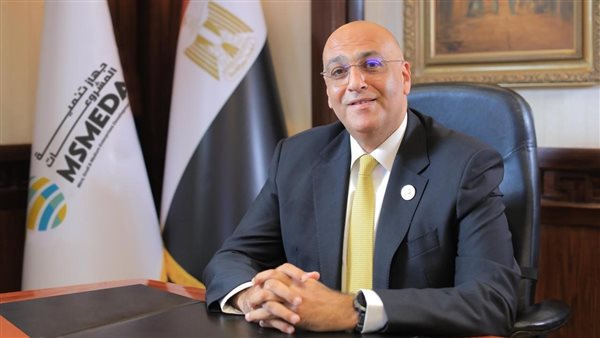 الأستاذ باسل رحمي