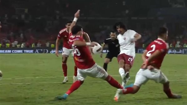 لقطة من مباراة الأهلي