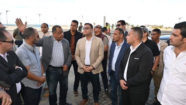  وزير الإسكان