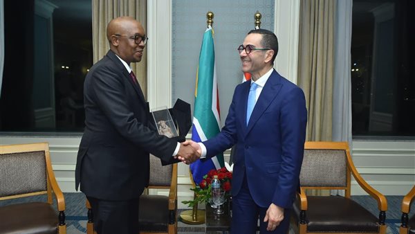  وزير الاستثمار المصري