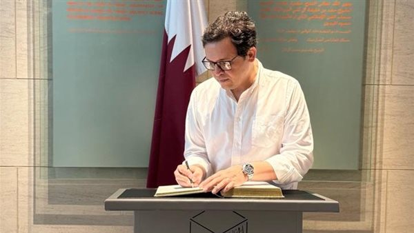 وزير الثقافة المصري يزور متحف الفن الإسلامي في الدوحة لتعزيز التعاون الثقافي