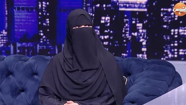 البلوجر أمنية حجازي