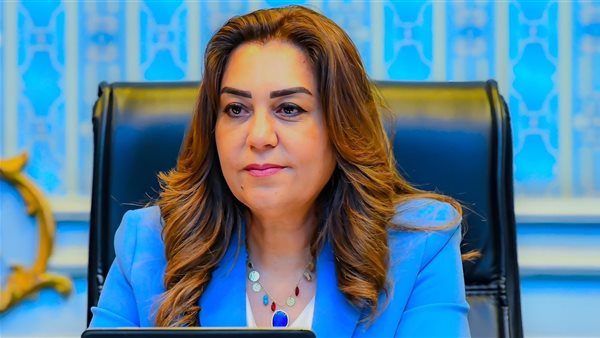 الدكتورة منال عوض