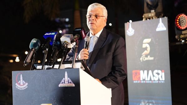 الدكتور أيمن عاشور