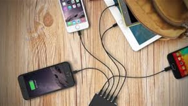 ماذا يحدث داخل شاحن