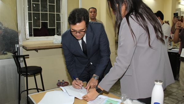  الدكتور أحمد فؤاد