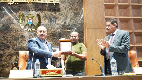 اللواء الدكتور هشام