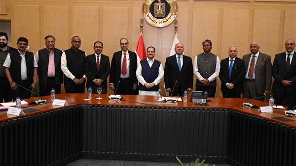  الفريق مهندس كامل