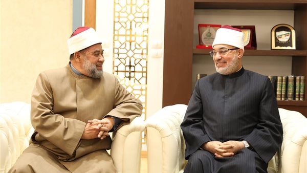  نظير محمد عياد مفتي