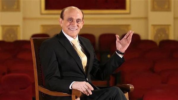 محمد صبحي يكشف تفاصيل أزماته بعد حريق مسرح سنبل وعودته من المرض
