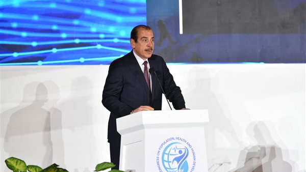 الدكتور عمرو قنديل