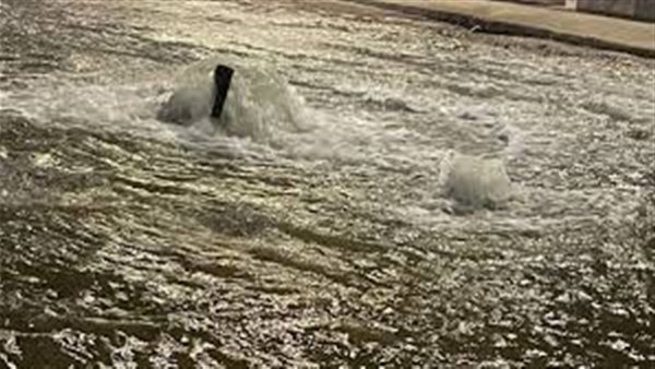 حدث كسر مفاجئ بخط