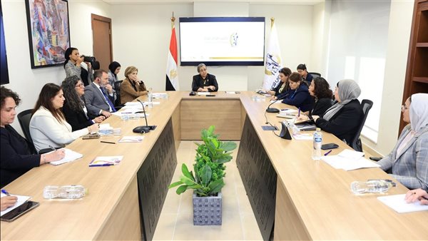  المستشارة أمل عمار