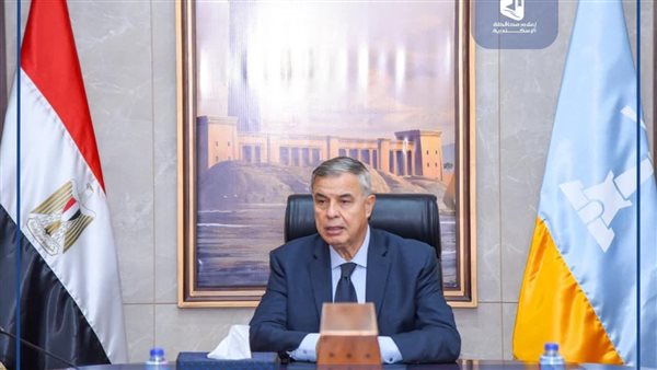 الفريق أحمد خالد