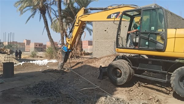  إزالة لعدد 61 حالة