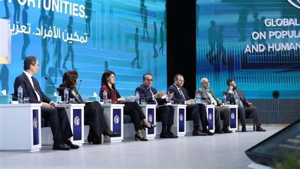 وزير الصحة يطلق الاستراتيجية