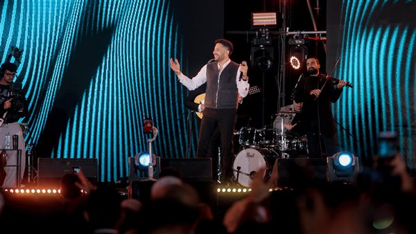 حماقي يتألق بحفل ضخم في الجلالة ويحتفل بعيد ميلاده وسط أجواء حماسية