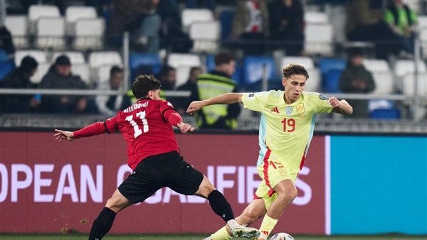 لقطه من مباراه إسبانيا