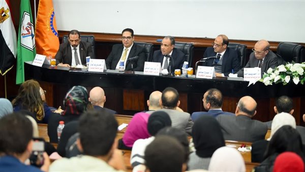 وزير الخارجية