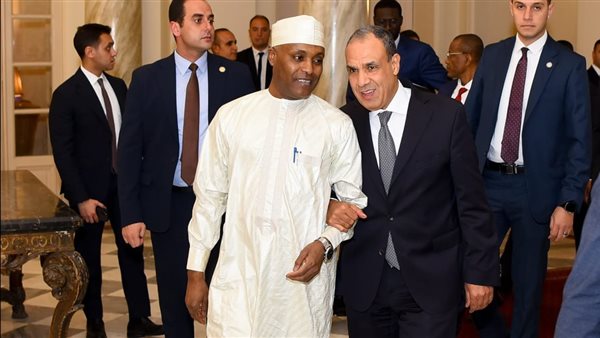  الدكتور بدر عبد