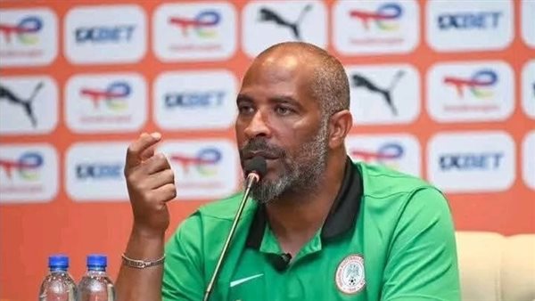 مدرب نيجيريا 