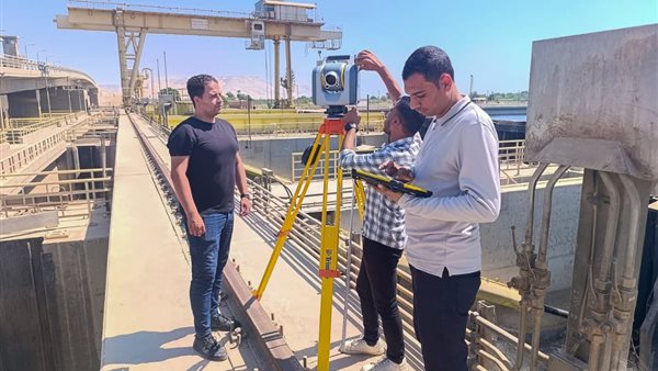  مشروع إنشاء قاعدة