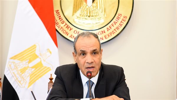  وزير الخارجية