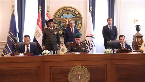 وزير الاتصالات