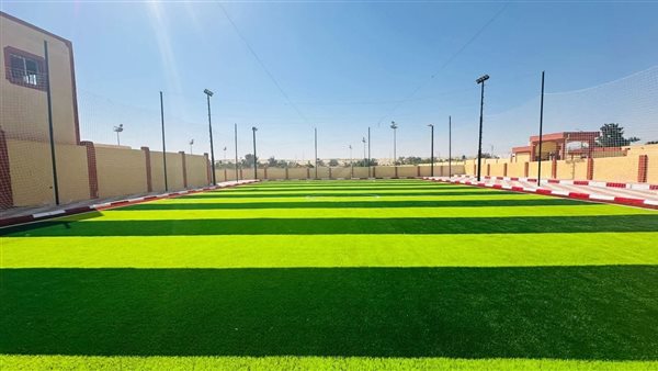 إنشاء وتطوير ملاعب