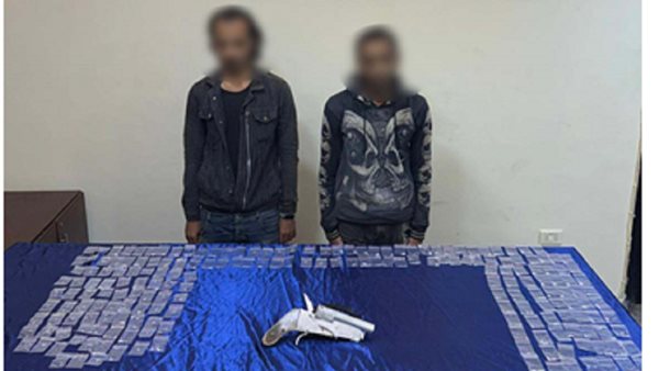 ضبط مروجين للمخدرات في الجيزة بعد تداول فيديو على التواصل الاجتماعي