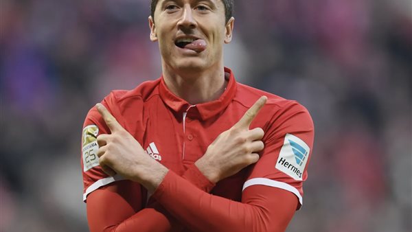 البولندي روبرت ليفاندوفسكي