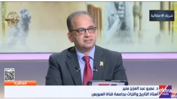 الدكتور عمرو منير