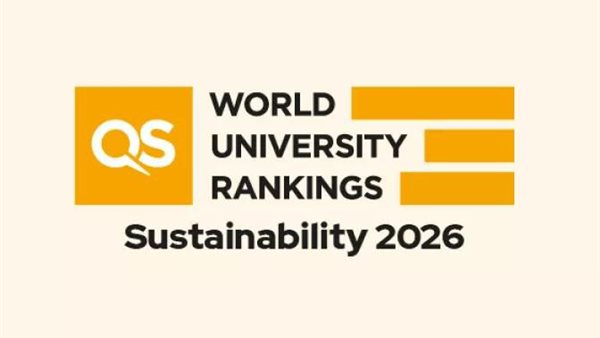 جامعة القاهرة تواصل