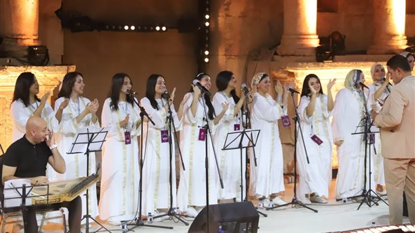 كورال هارموني المصري يضيء احتفالات العيد الوطني العماني في القاهرة