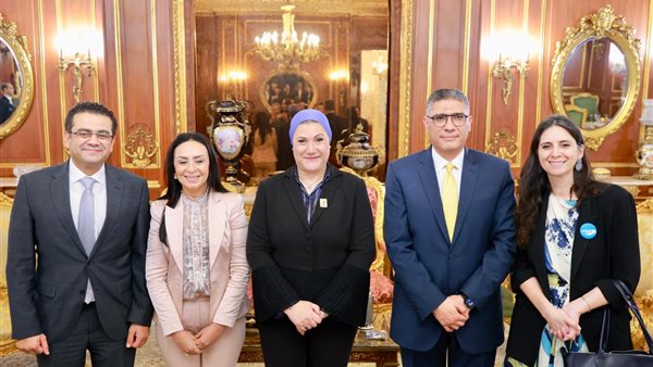 وزيرة التضامن الاجتماعى