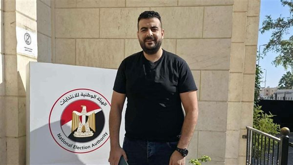 توافد المصريين في