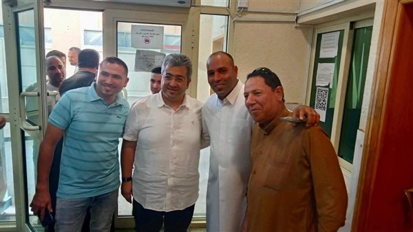 استمرار توافد أبناء