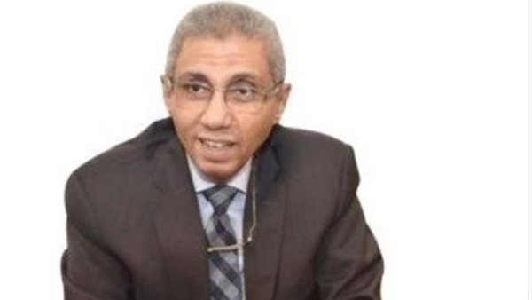  ياسر شعبان سفير