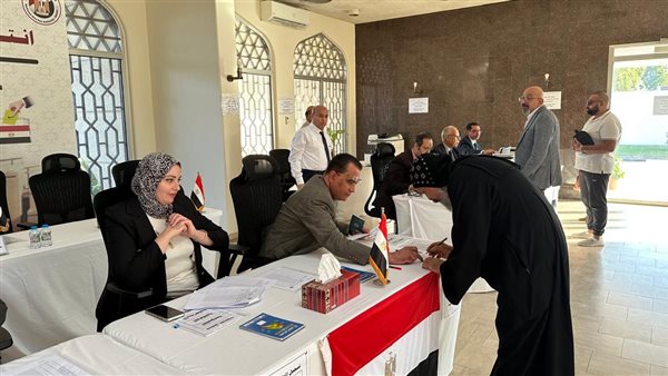 القمص سوريال الأنبا