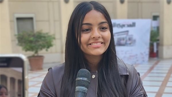 إبنة المخرج سامح