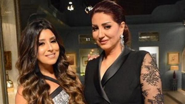 وفاء عامر وأيتن عامر