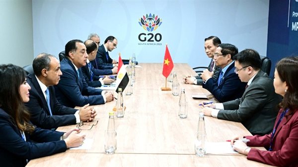 رئيس الوزراء يلتقي