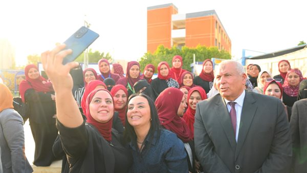  الدكتورة مايا مرسي