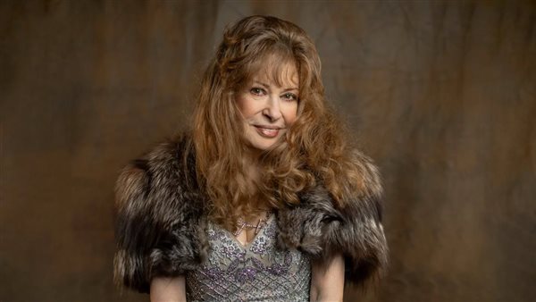 النجمة الكبيرة نيللي