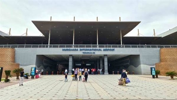 257 رحلة دولية تنقل