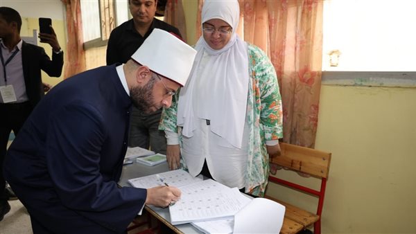 أسامة الأزهري وزير