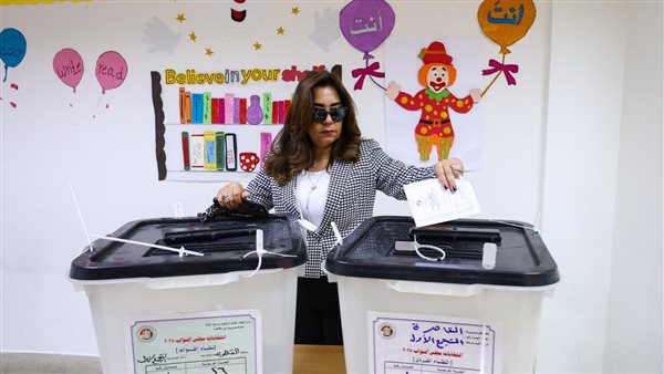 الدكتورة منال عوض