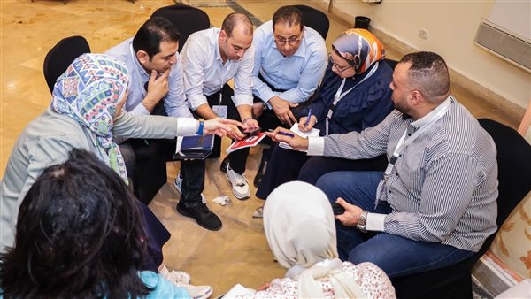 برنامج  مودة ينظم