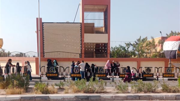 مشاركة لافتة للسيدات