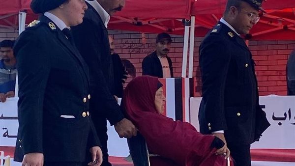 مشاركة لافتة للسيدات